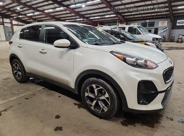 KNDPM3AC8M7932649 2021 KIA SPORTAGE Белый 