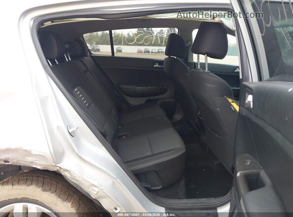 KNDPMCAC0H7043379 2017 KIA SPORTAGE Silver VIN կոդի պիտակի տեսք