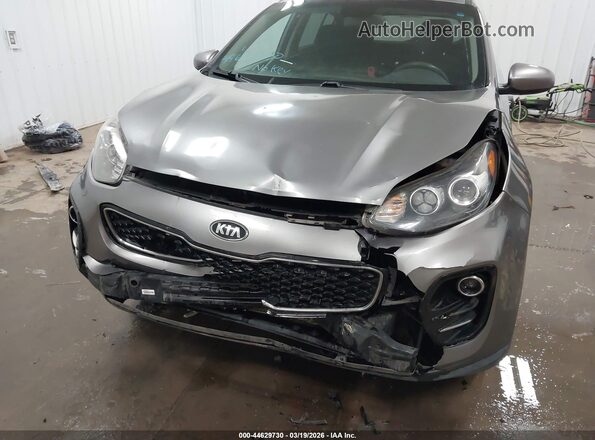 KNDPMCAC0J7445408 2018 KIA SPORTAGE Gray Вид спереду