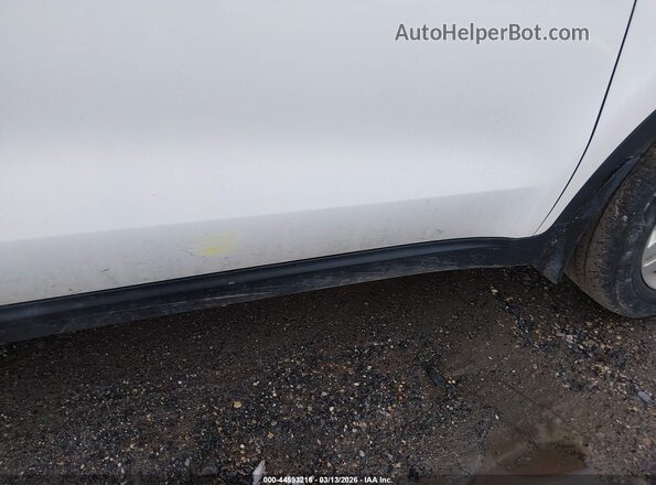 KNDPMCAC0K7495131 2019 KIA SPORTAGE White 