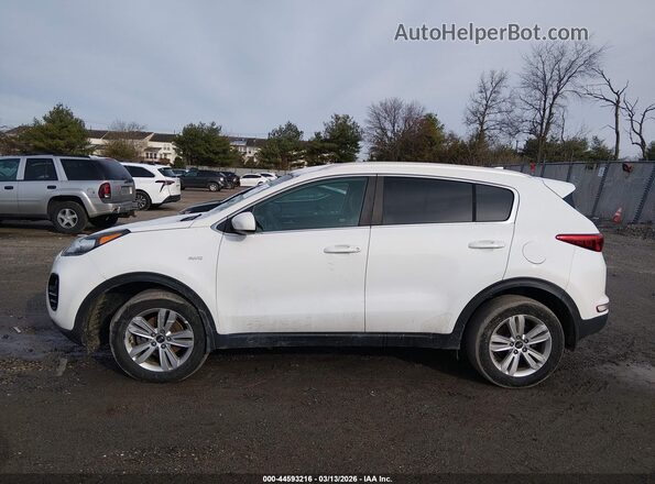 KNDPMCAC0K7495131 2019 KIA SPORTAGE White Սալոնի հետևի տեսք