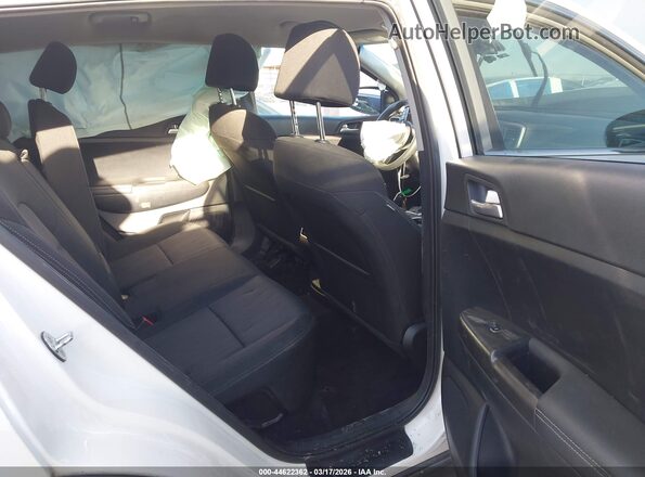 KNDPMCAC0M7943516 2021 KIA SPORTAGE White 