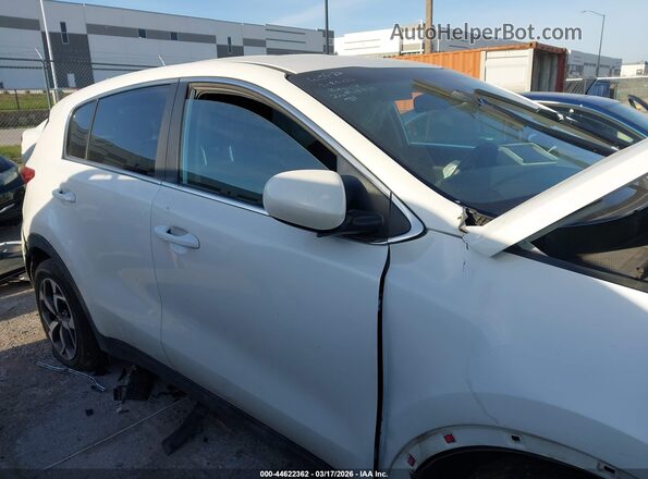 KNDPMCAC0M7943516 2021 KIA SPORTAGE White 