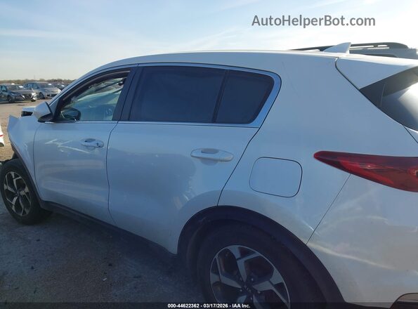 KNDPMCAC0M7943516 2021 KIA SPORTAGE White 