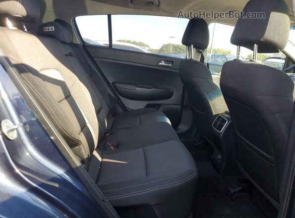 KNDPMCAC2H7188469 2017 KIA SPORTAGE Blue უკანა სალონის ხედი