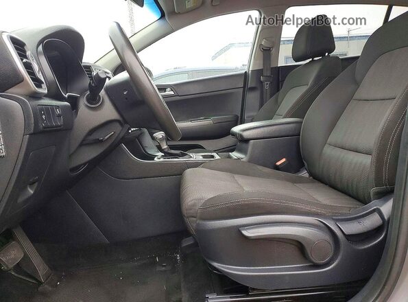 KNDPMCAC3H7178484 2017 KIA SPORTAGE Gray Vista interior delantera