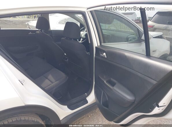 KNDPMCAC9M7944065 2021 KIA SPORTAGE White VIN sticker view