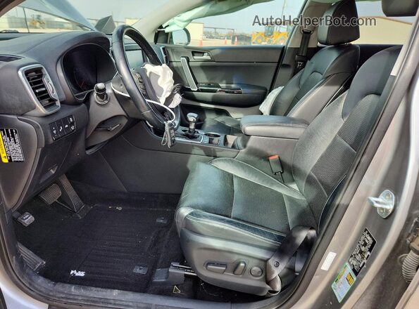 KNDPN3AC3K7563080 2019 KIA SPORTAGE Silver 