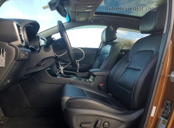 KNDPNCAC9K7587108 2019 KIA SPORTAGE Brown 
