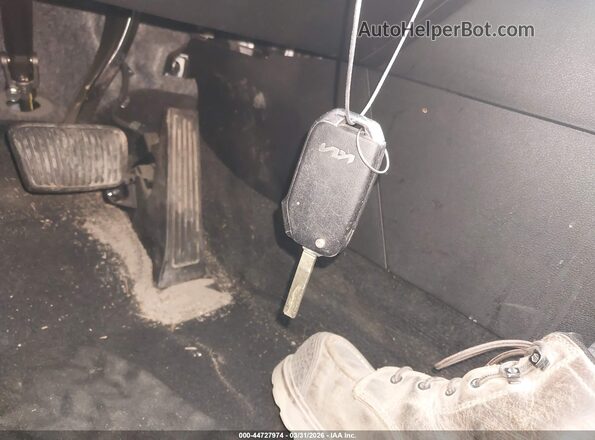 KNDPU3AF8P7172642 2023 KIA SPORTAGE Gray Vista del salpicadero