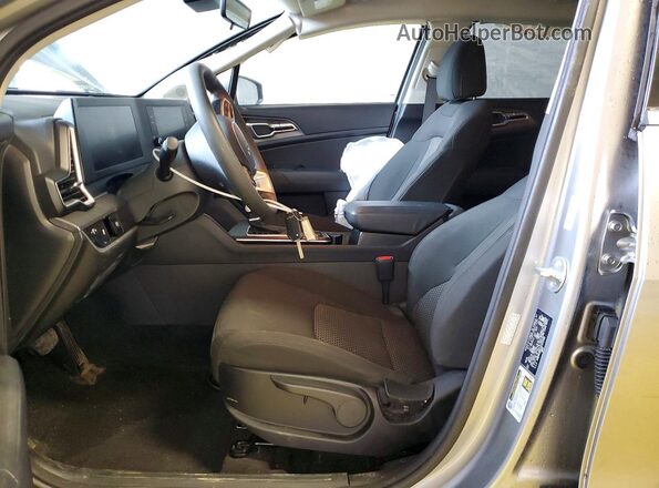 KNDPU3DF7S7371458 2025 KIA SPORTAGE Silver Vista interior delantera
