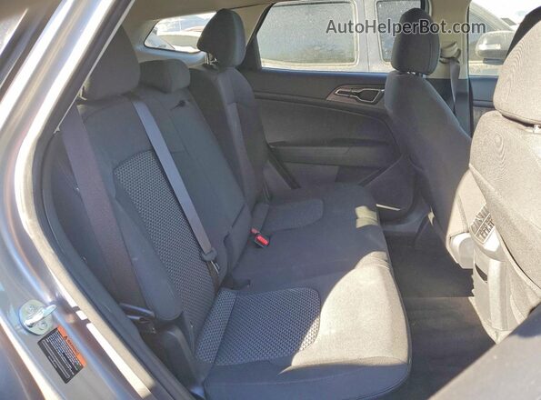 KNDPU3DG2S7241676 2025 KIA SPORTAGE Серебряный Вид задней части салона
