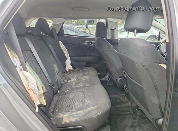 KNDPUCDF8T7454897 2026 KIA SPORTAGE Gray Widok wnętrza z tyłu