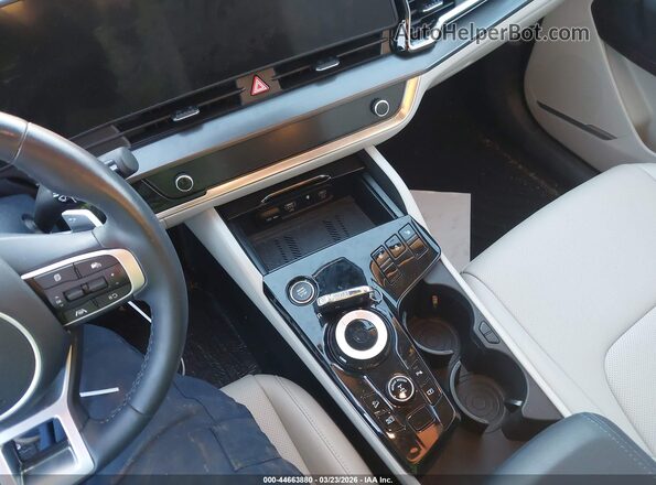 KNDPVCAG2P7057072 2023 KIA SPORTAGE HYBRID Black Vista del salpicadero