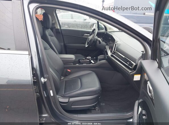 KNDPVCDG1S7201196 2025 KIA SPORTAGE HYBRID Black Front interior view