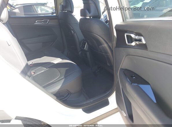 KNDPVCDGXS7253961 2025 KIA SPORTAGE HYBRID White Vista de la etiqueta del VIN