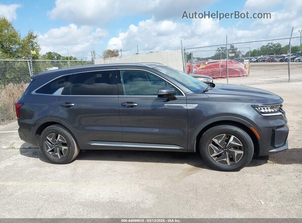 KNDRH4LG8M5019226 2021 KIA SORENTO HYBRID Gray Rear interior view