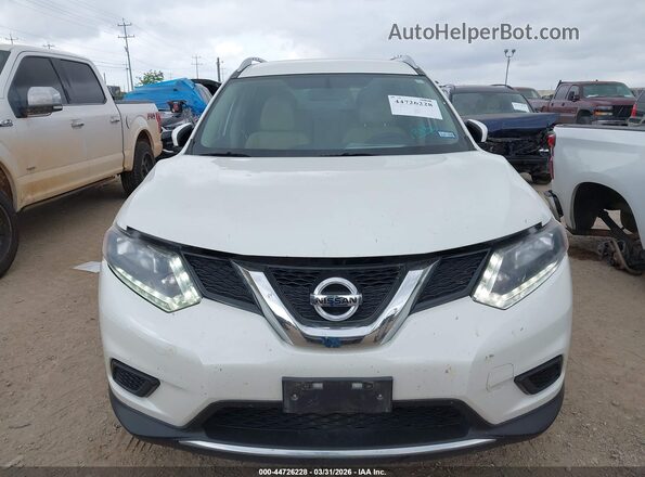 KNMAT2MT2GP681534 2016 NISSAN ROGUE Белый Вид спереди