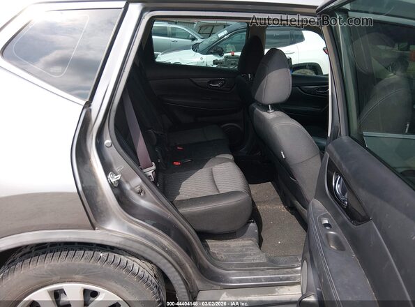 KNMAT2MT2JP582588 2018 NISSAN ROGUE Gray Вид наклейки з VIN-кодом