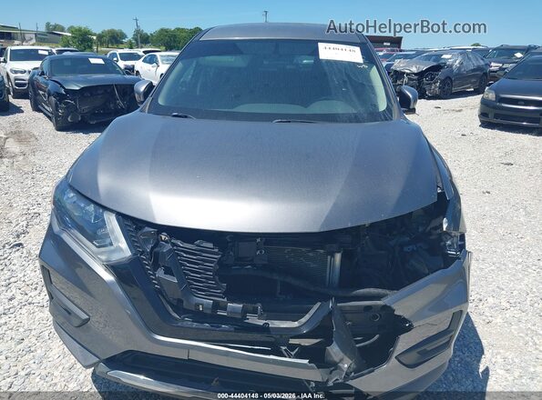 KNMAT2MT2JP582588 2018 NISSAN ROGUE Gray Вид задньої частини салону