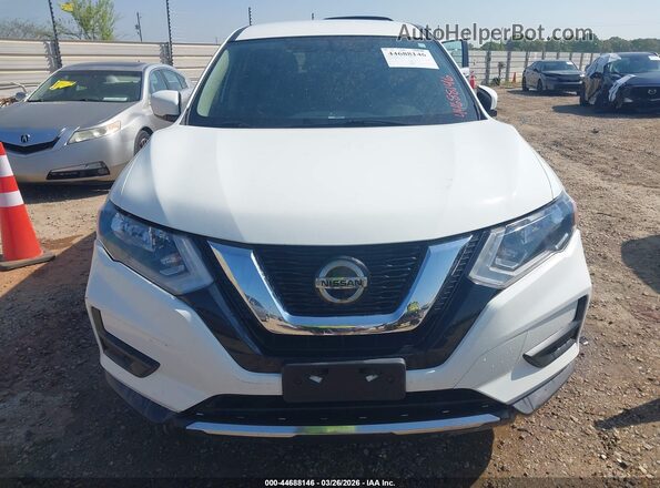 KNMAT2MT3JP559532 2018 NISSAN ROGUE White 