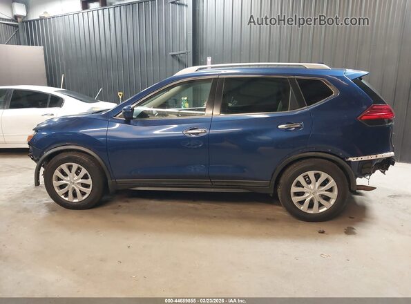 KNMAT2MT5HP522945 2017 NISSAN ROGUE Blue 