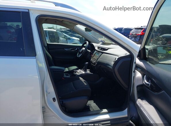 KNMAT2MTXKP534175 2019 NISSAN ROGUE White 