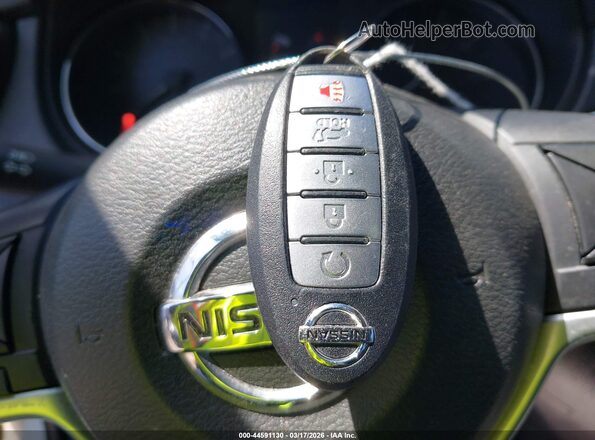 KNMAT2MTXKP534175 2019 NISSAN ROGUE White 