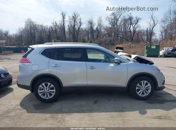 KNMAT2MV0GP604288 2016 NISSAN ROGUE Silver 