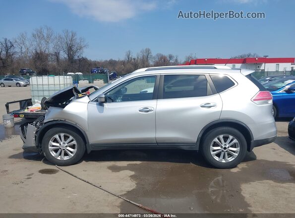 KNMAT2MV0GP604288 2016 NISSAN ROGUE Silver 