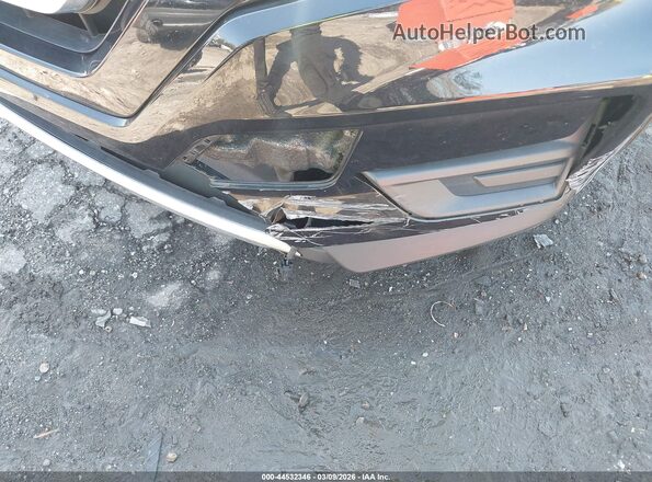 KNMAT2MV0JP503646 2018 NISSAN ROGUE Black 