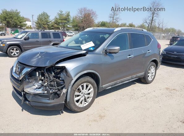 KNMAT2MV5JP584787 2018 NISSAN ROGUE Silver Առջևի ձախ երեք քառորդ տեսարան