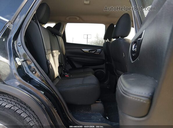 KNMAT2MV7HP524990 2017 NISSAN ROGUE Black Widok naklejki z numerem VIN