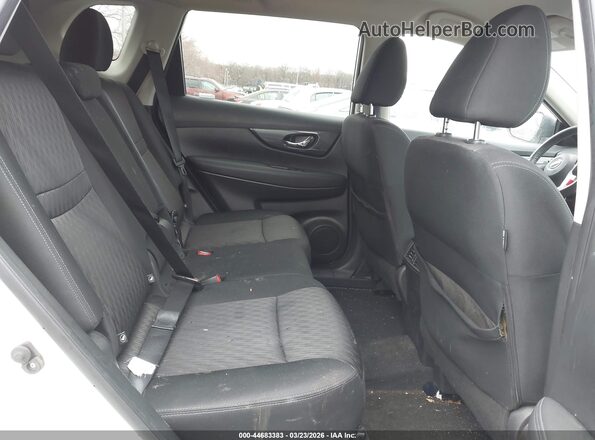 KNMAT2MV9HP562012 2017 NISSAN ROGUE White 