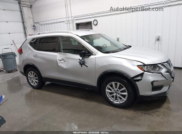 KNMAT2MV9JP543255 2018 NISSAN ROGUE Silver 