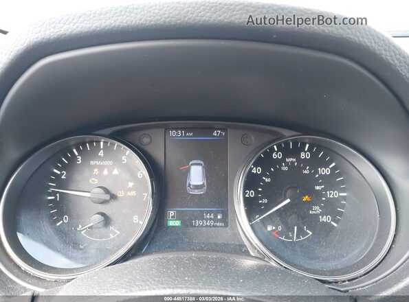 KNMAT2MVXJP543099 2018 NISSAN ROGUE Silver 