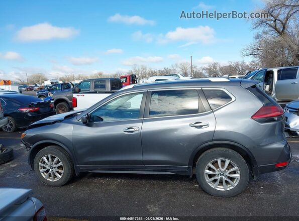 KNMAT2MVXJP543099 2018 NISSAN ROGUE Silver 