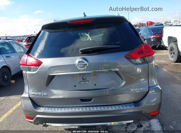 KNMAT2MVXJP543099 2018 NISSAN ROGUE Silver 