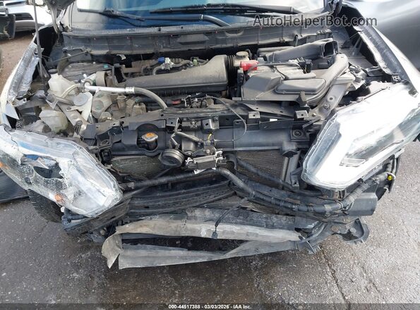 KNMAT2MVXJP543099 2018 NISSAN ROGUE Silver 