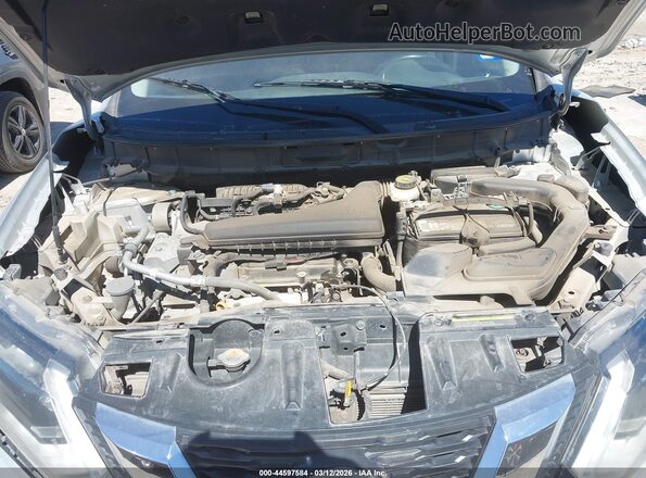 KNMAT2MVXJP581836 2018 NISSAN ROGUE Silver 