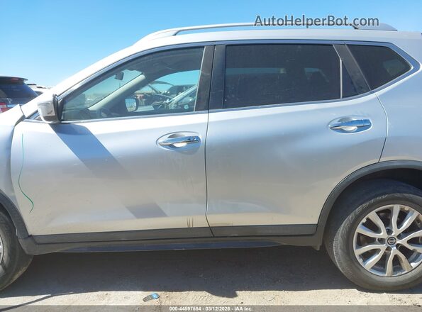 KNMAT2MVXJP581836 2018 NISSAN ROGUE Silver 
