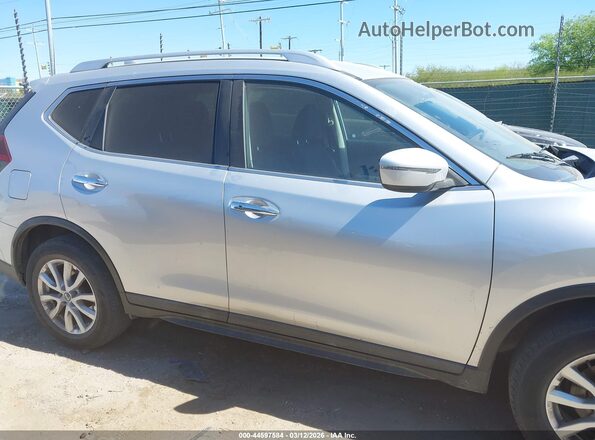 KNMAT2MVXJP581836 2018 NISSAN ROGUE Silver 