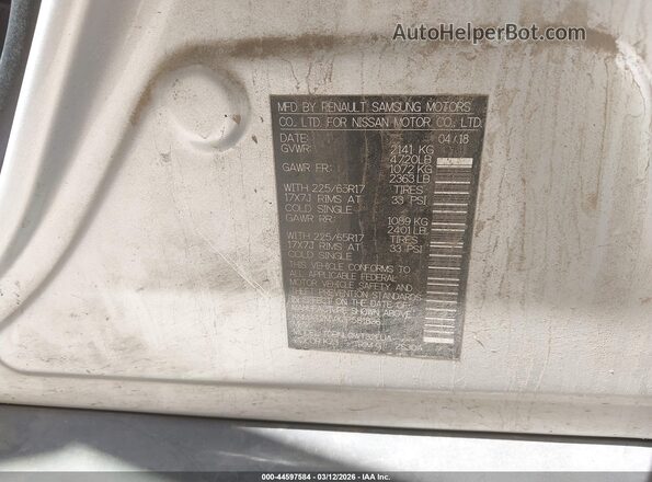 KNMAT2MVXJP581836 2018 NISSAN ROGUE Silver 