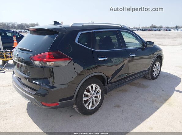 KNMAT2MVXJP593355 2018 NISSAN ROGUE Black Հետևի աջ