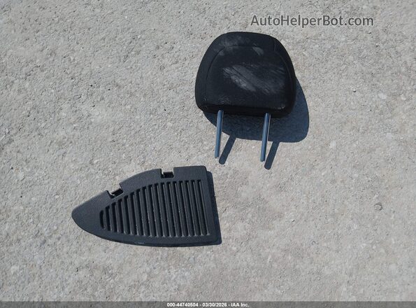 KNMAT2MVXJP593355 2018 NISSAN ROGUE Black Սարքավորումների վահանակի տեսք