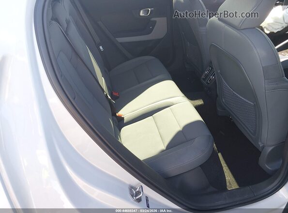 LPSED3KA7NL055819 2022 POLESTAR 2 White VIN կոդի պիտակի տեսք