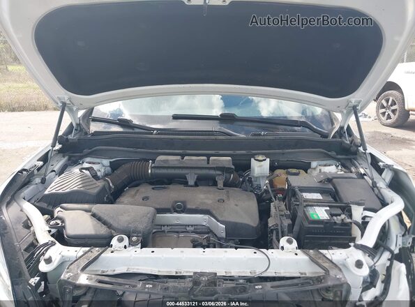 LRBFXCSA2LD013339 2020 BUICK ENVISION White Widok z tyłu