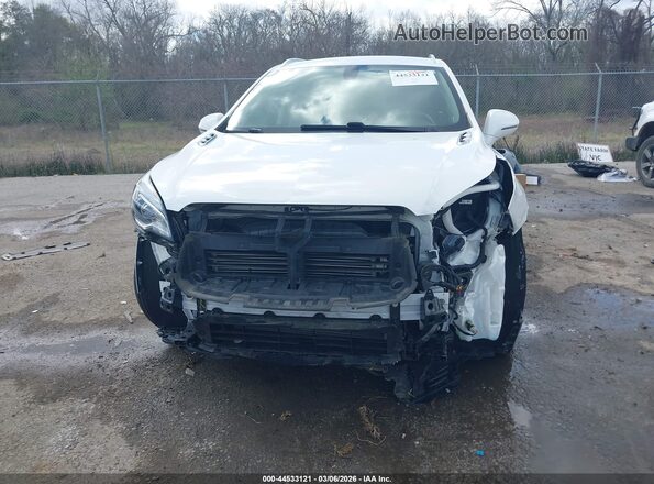 LRBFXCSA2LD013339 2020 BUICK ENVISION White Widok wnętrza z tyłu