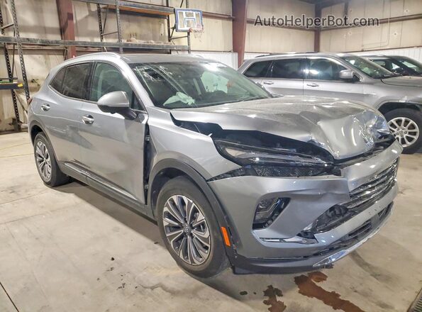LRBFZME46RD056970 2024 BUICK ENVISION Gray Delantero derecho