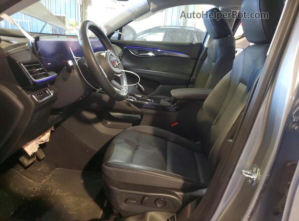 LRBFZME46RD056970 2024 BUICK ENVISION Gray Vista interior delantera